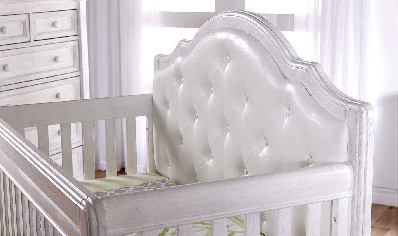 Cristallo Forever Crib - White Vinyl Panel 