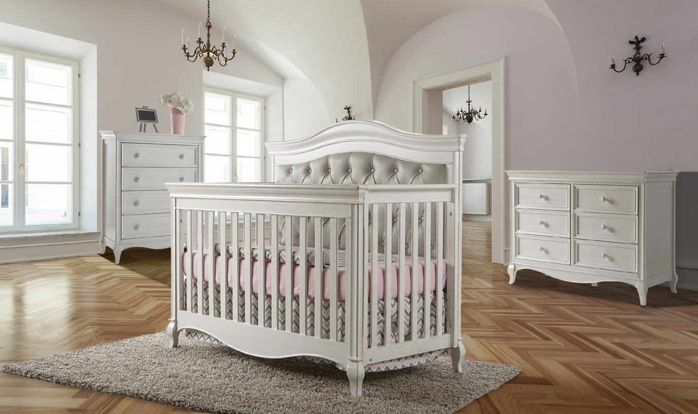 Diamante Forever Crib - Gray Vinyl Panel